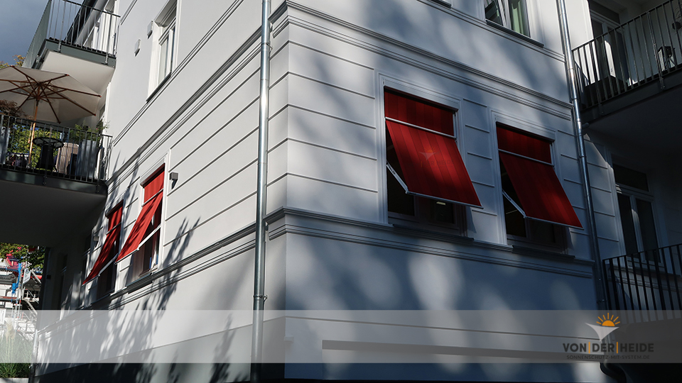 Markisolette markilux 740 rot in Arztpraxis