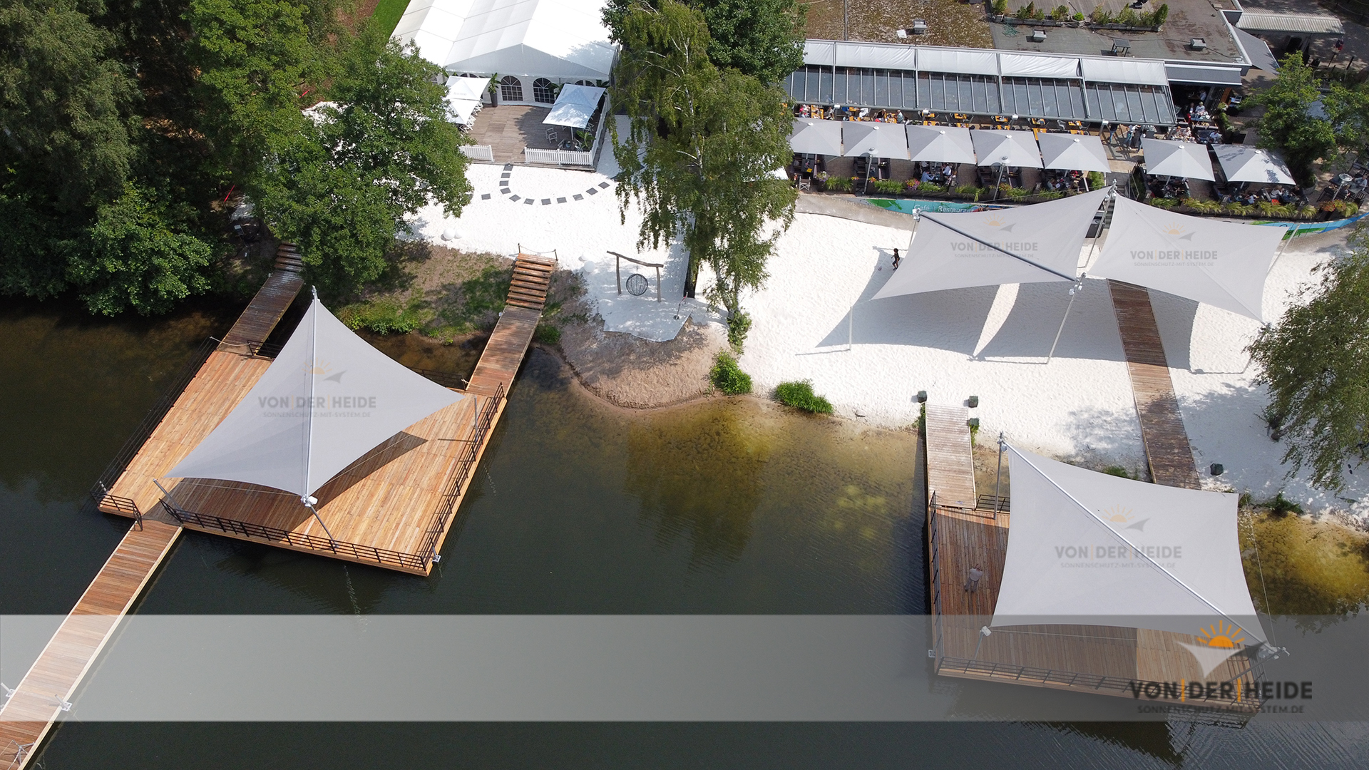 Sonnensegel und Gastroschirme im Restaurant und Beachclub "Frida-am-See"