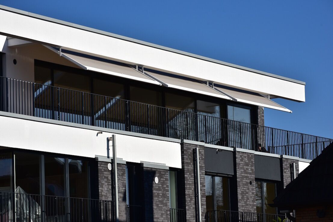 Dachterrassen-Beschattung mit VDH-Schwebemarkisen (markilux pergola-markise)