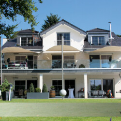 elips4sun 3fach-Sonnensegelanlage Exklusive Wohnanlage mit 3 aufrollbaren Markisen-Sonnensegeln Typ elipse4sun