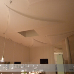 Dekosegel Hotel 38 Berlin Dekosegel als Schalldämmung im Speisesaal des Hotel 38 in Berlin-Mitte