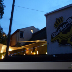 Wetterschutzsegel in Gecko-Bar Hamburg Textile Architektur in Form von Wetterschutzsegeln in der Gecko-Bar Hamburg Bahrenfeld