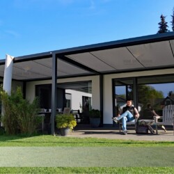 Leiner q.bus-SZ Doppel-Pergola-Markise Leiner q.bus-SZ Doppel-Pergola-Markise geschlossen