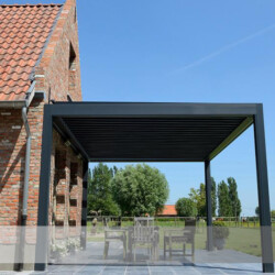 Lamellen-Terrassendach anthrazit Lamellendach mit geschlossenen Lamellen