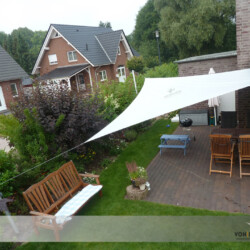 Sitzplatz mit Sonnensegel nach Maß SOLIDAY Sonnensegel nach Maß mit Höhenverstellbarem Mast