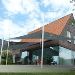 2 Sonnensegel in Bad Schwartau 2 aufrollbare Sonnensegel mit Droppole-Segelmasten in Bad Schwartau