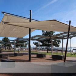 Kreative Gestaltung von Markisen-Sonnensegeln an Ostsee Markisensegel-Soliday-CS Ostseeresort-Damp Windjammer-Optik